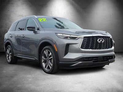 2022 INFINITI QX60 LUXE