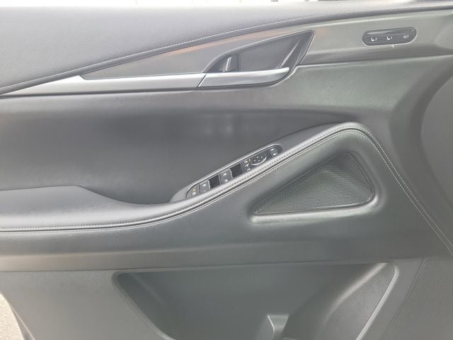 2022 INFINITI QX60 LUXE