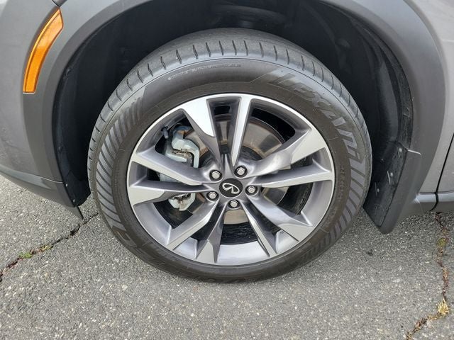 2022 INFINITI QX60 LUXE