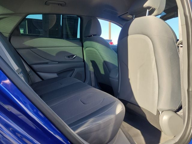 2021 Hyundai Elantra SE