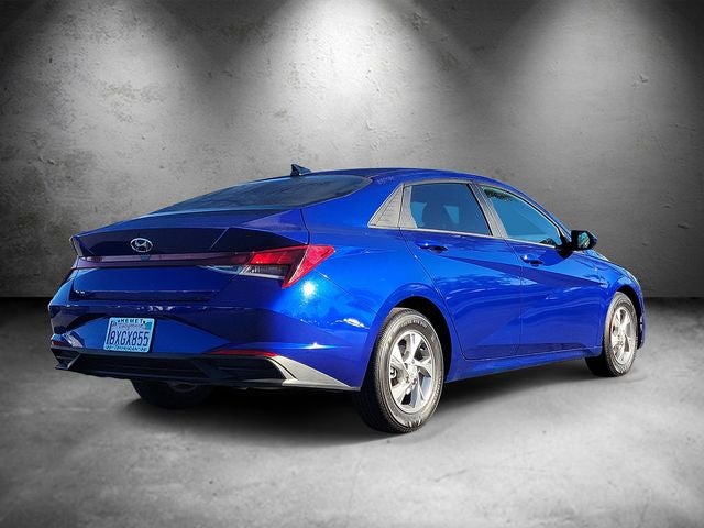 2021 Hyundai Elantra SE