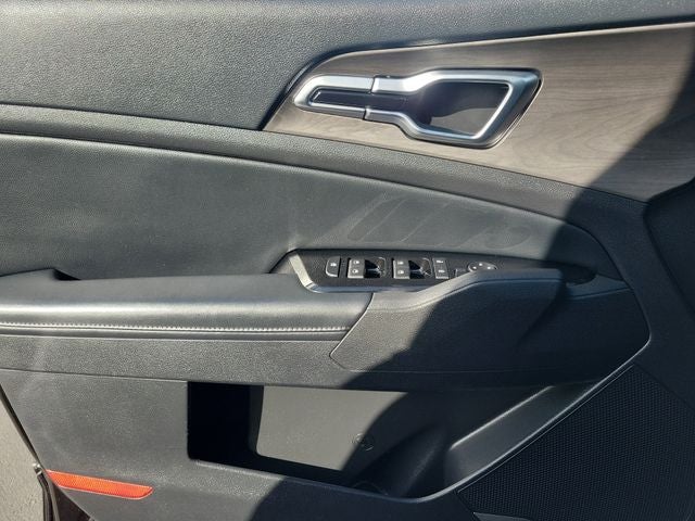 2023 Kia Sportage Plug-In Hybrid X-Line