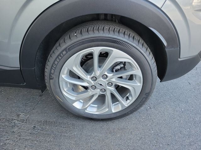 2027 Chevrolet Bolt EV LT