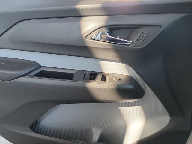 2027 Chevrolet Bolt EV LT