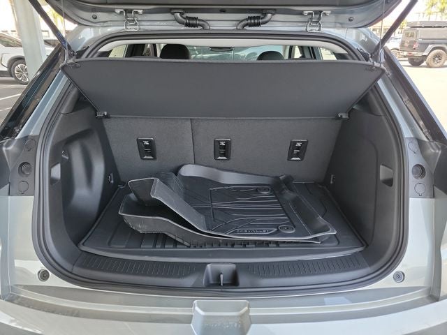2027 Chevrolet Bolt EV LT