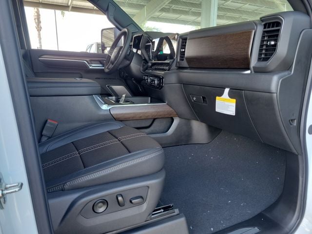 2026 Chevrolet Silverado 3500HD High Country
