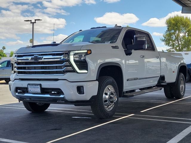 2026 Chevrolet Silverado 3500HD High Country