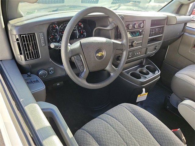 2024 Chevrolet Express 2500 Work Van Cargo
