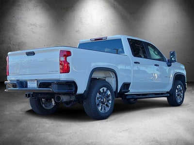 2026 Chevrolet Silverado 2500HD Custom