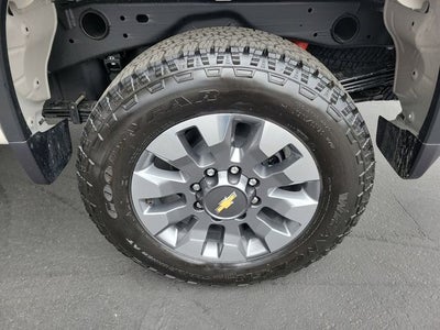 2026 Chevrolet Silverado 2500HD Custom