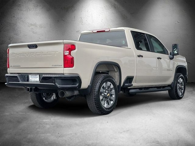 2026 Chevrolet Silverado 2500HD Custom