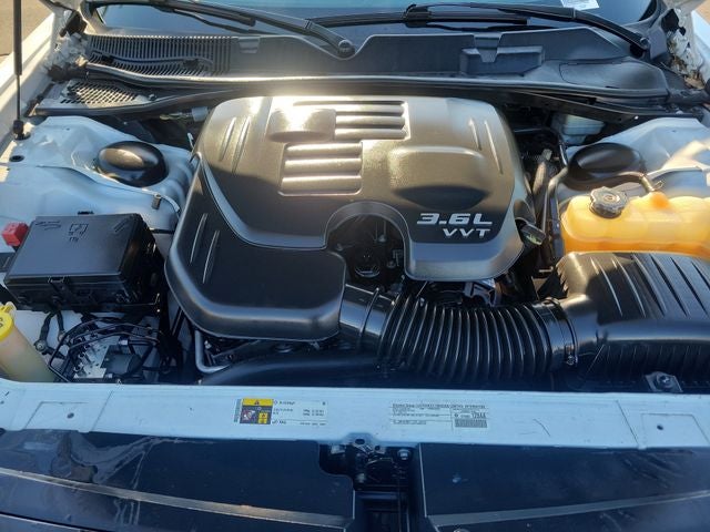 2015 Dodge Challenger SXT