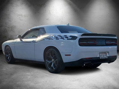 2015 Dodge Challenger SXT