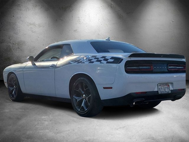 2015 Dodge Challenger SXT
