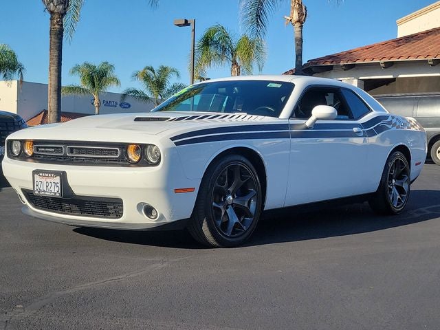 2015 Dodge Challenger SXT