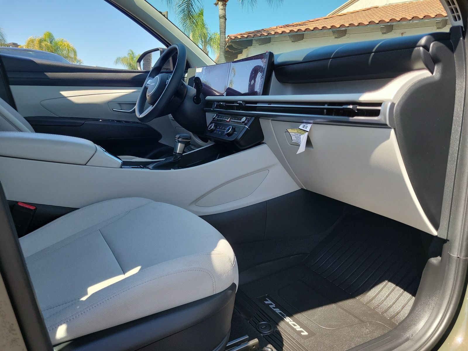 2025 Hyundai Tucson SE
