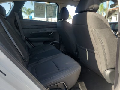 2025 Hyundai Tucson SE
