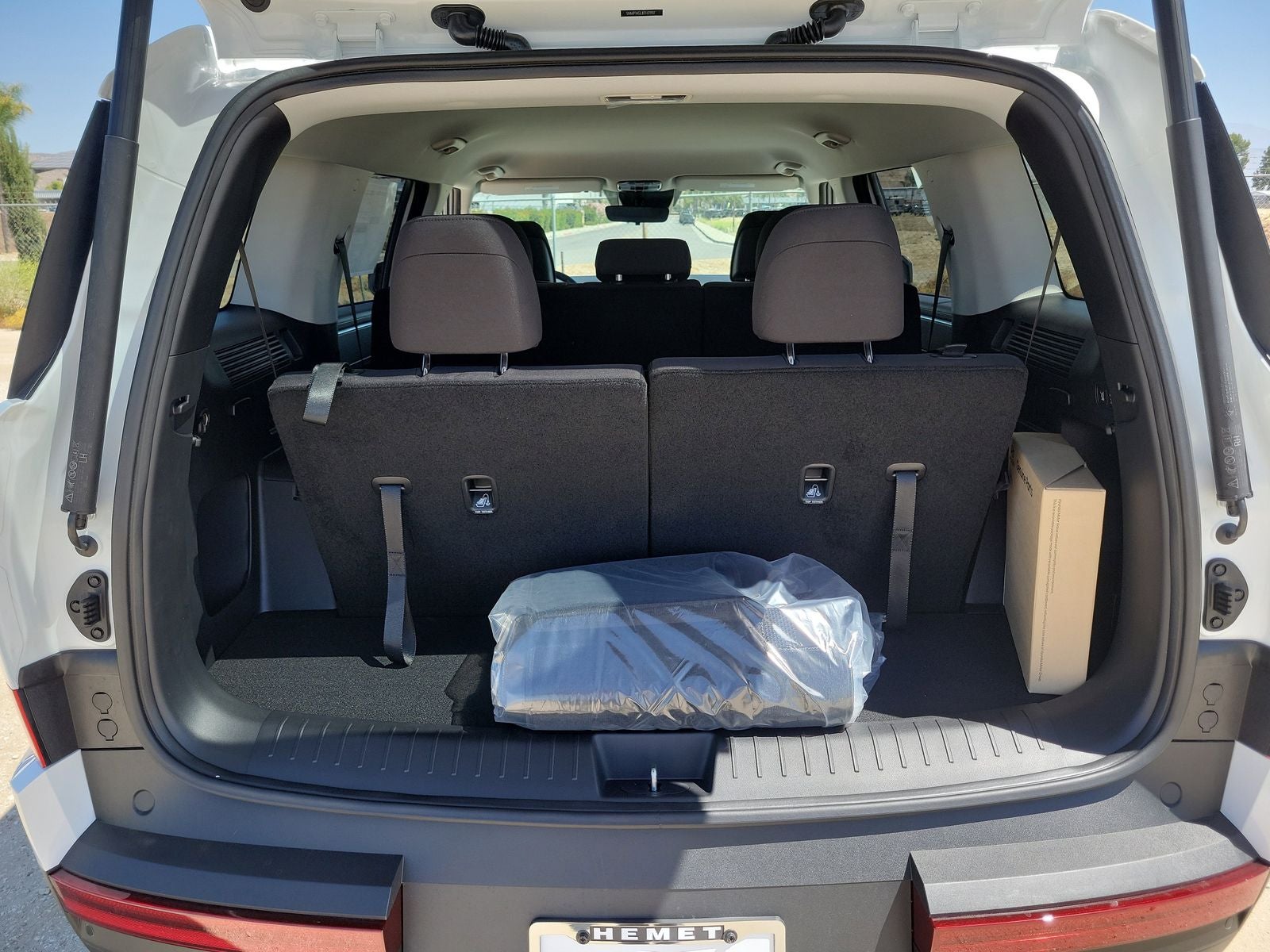 2026 Hyundai Santa Fe SE