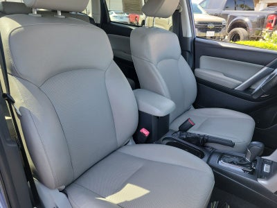 2015 Subaru Forester 2.5i Touring