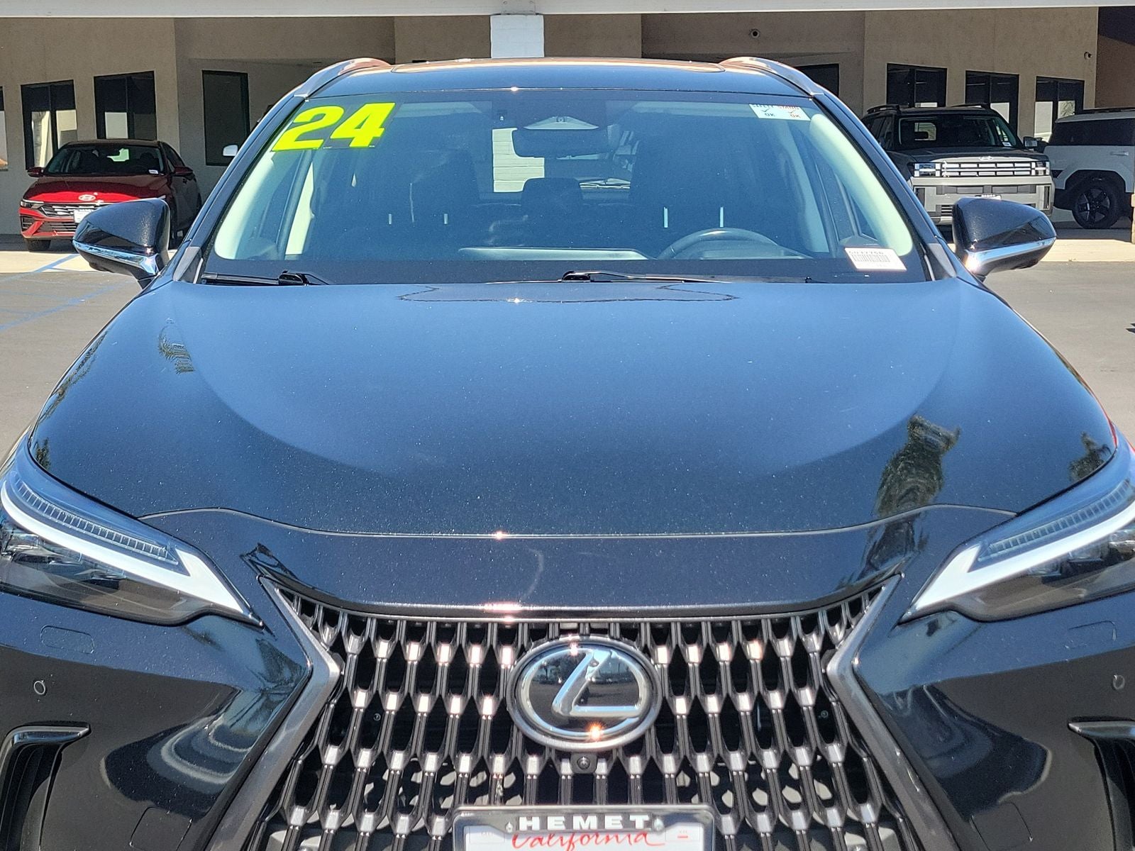 2024 Lexus NX 450h+ Luxury