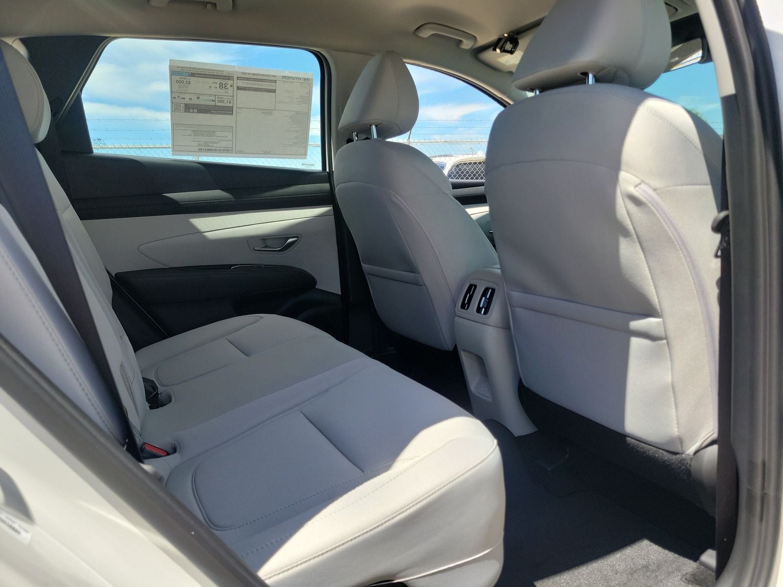 2026 Hyundai Tucson Hybrid SE