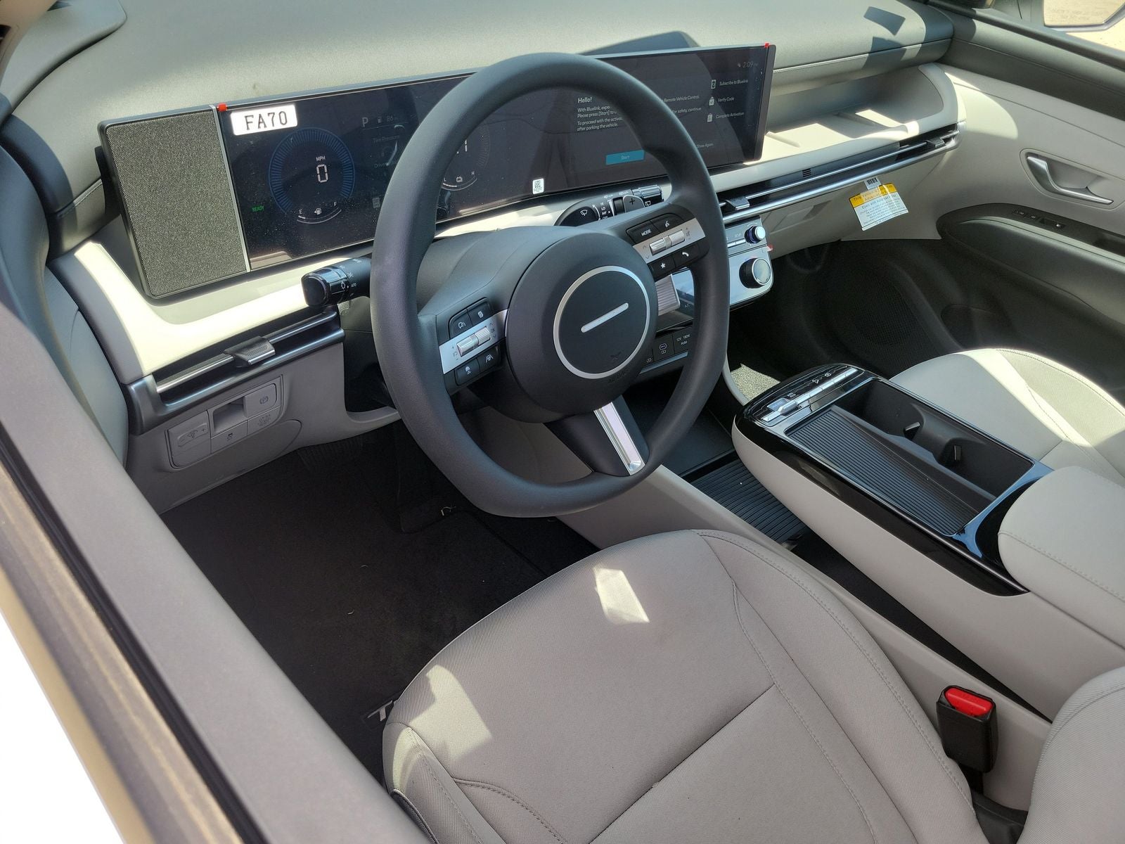 2026 Hyundai Tucson Hybrid SE