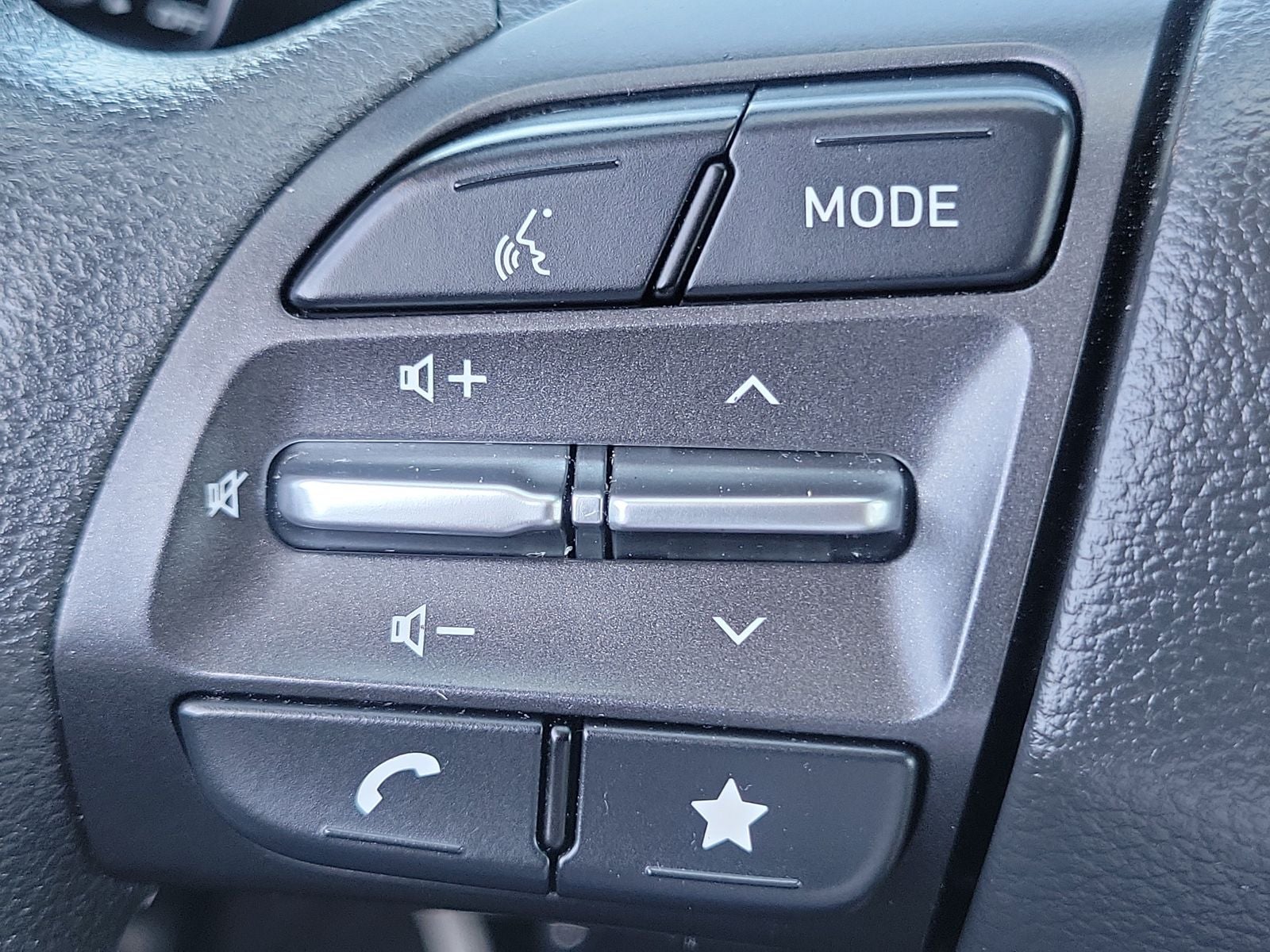 2022 Hyundai Kona SE