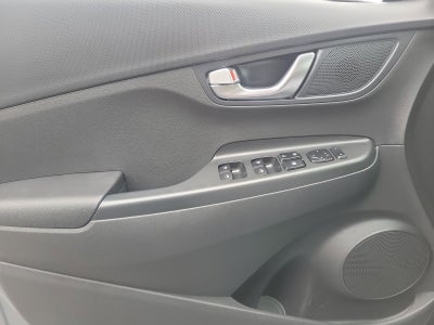 2023 Hyundai Kona Electric SEL
