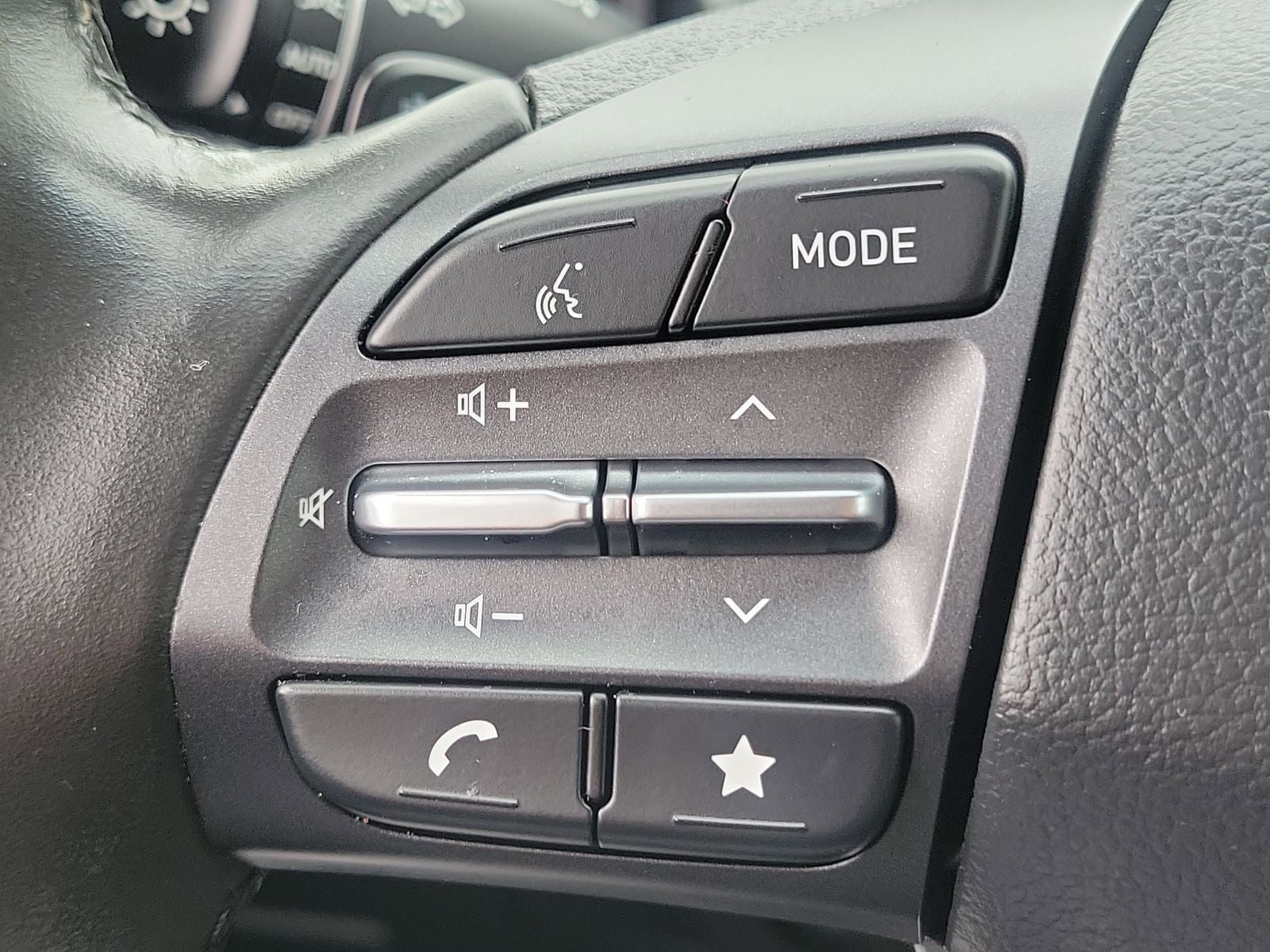 2023 Hyundai Kona Electric SEL
