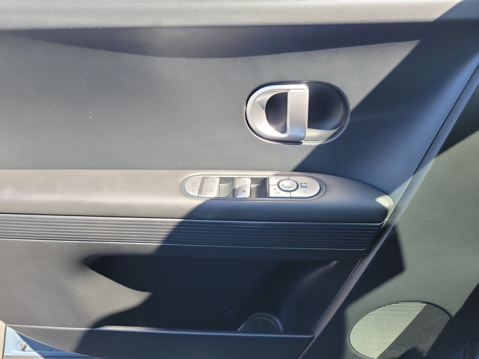 2024 Hyundai IONIQ 5 SE