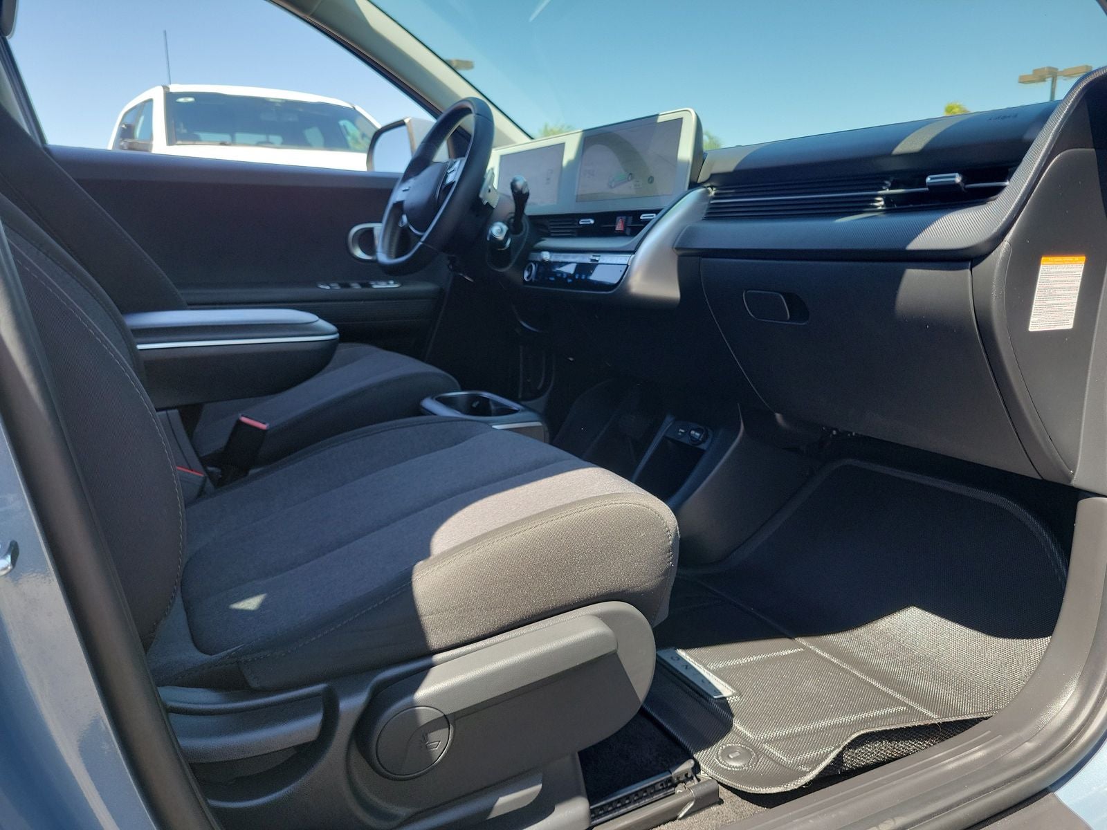 2024 Hyundai IONIQ 5 SE