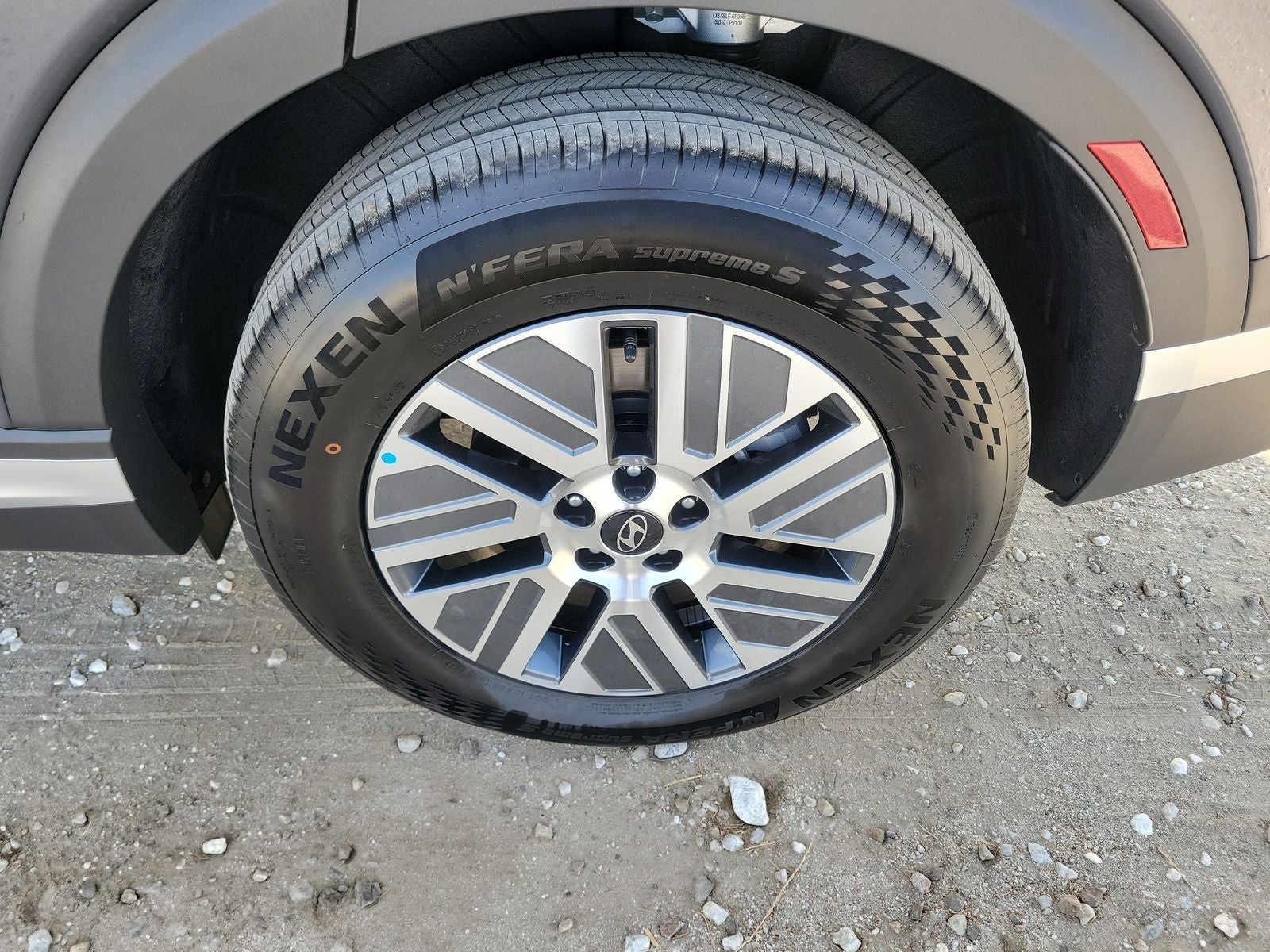 2027 Hyundai Palisade Hybrid Calligraphy 7 Passenger