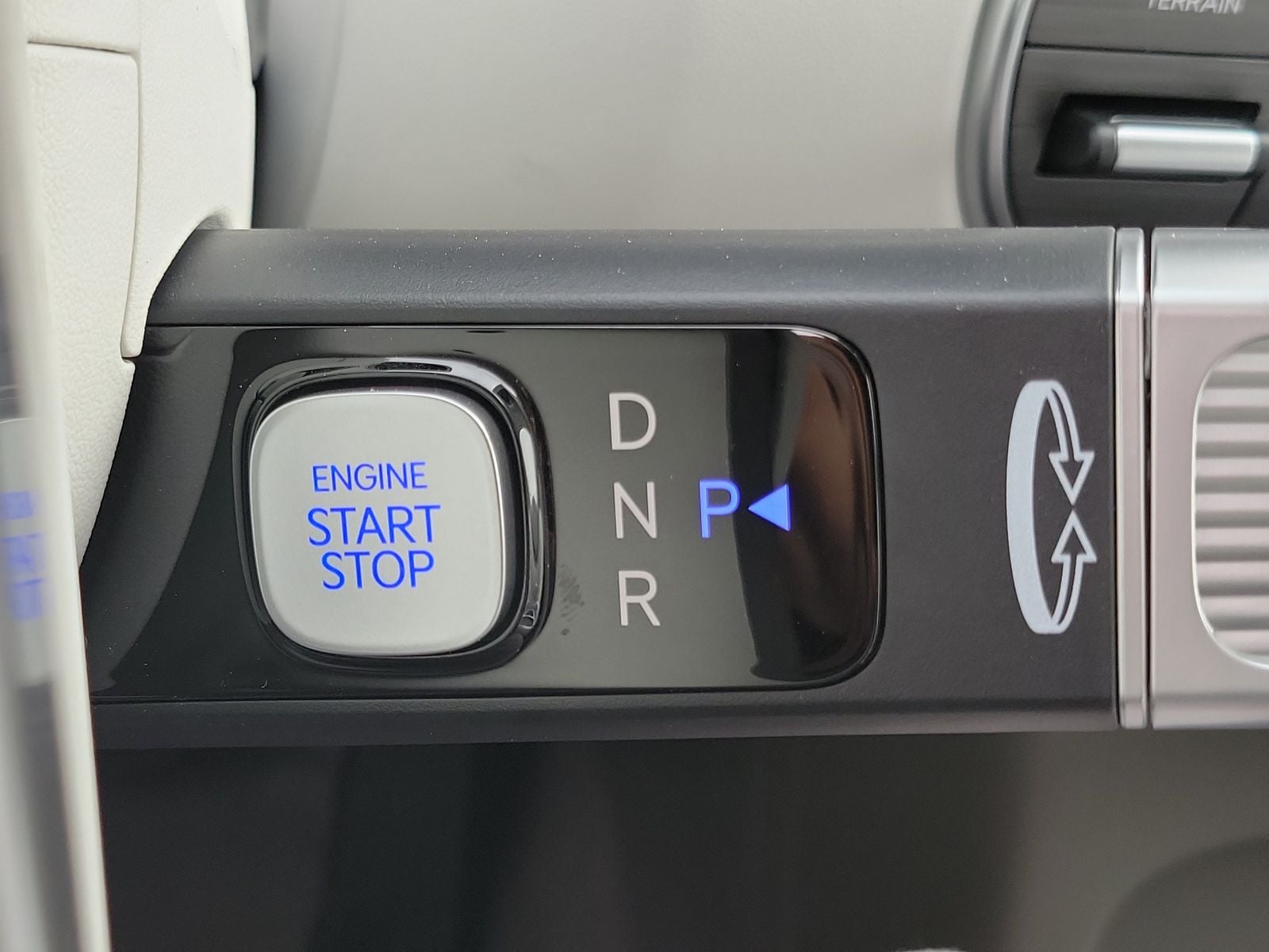 2026 Hyundai Palisade Hybrid SEL Premium 7 Passenger