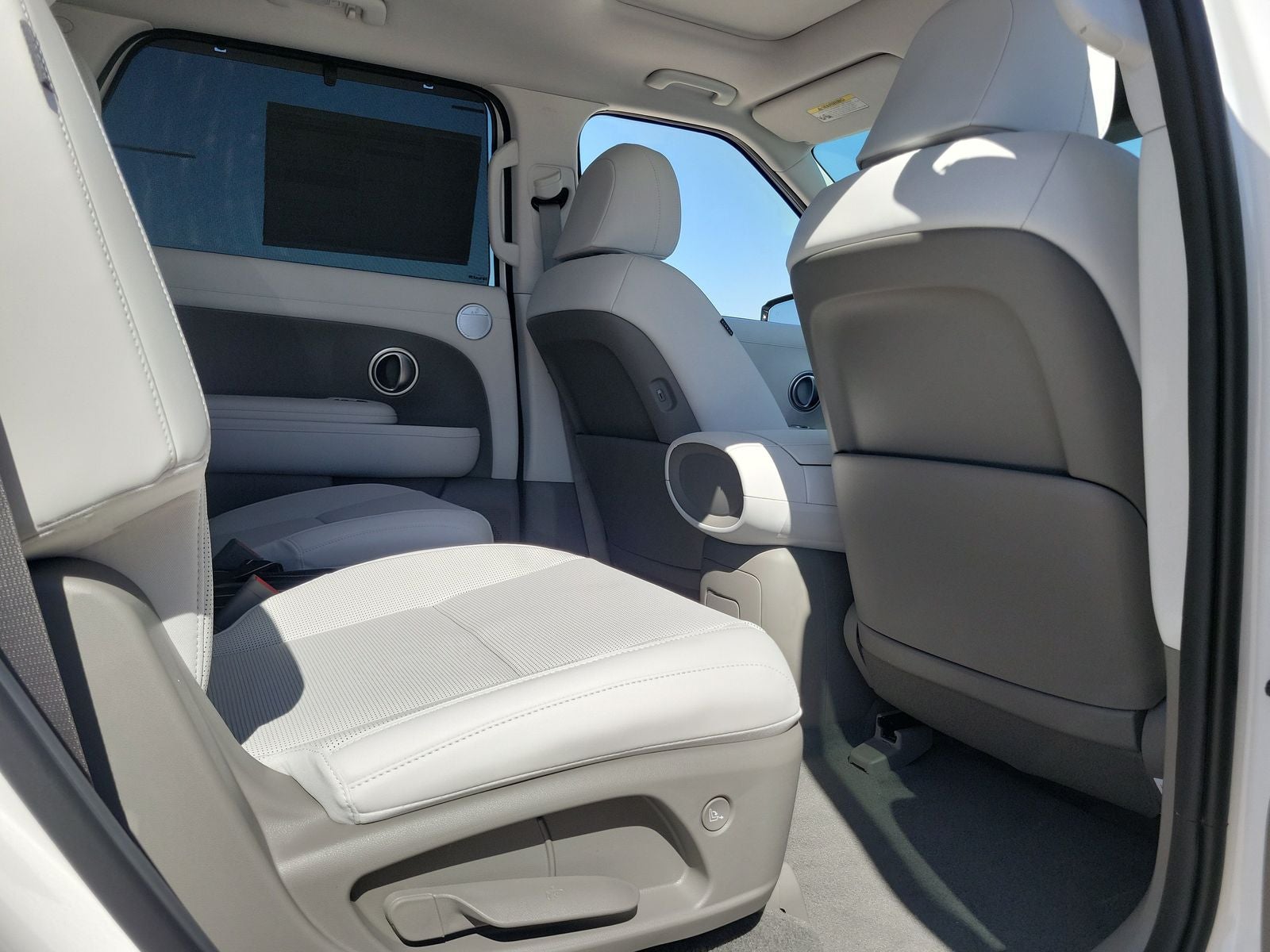 2027 Hyundai Palisade Hybrid Calligraphy 7 Passenger