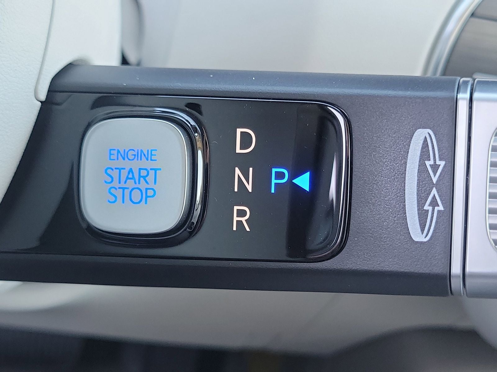 2026 Hyundai Palisade Hybrid Blue SEL 8 Passenger