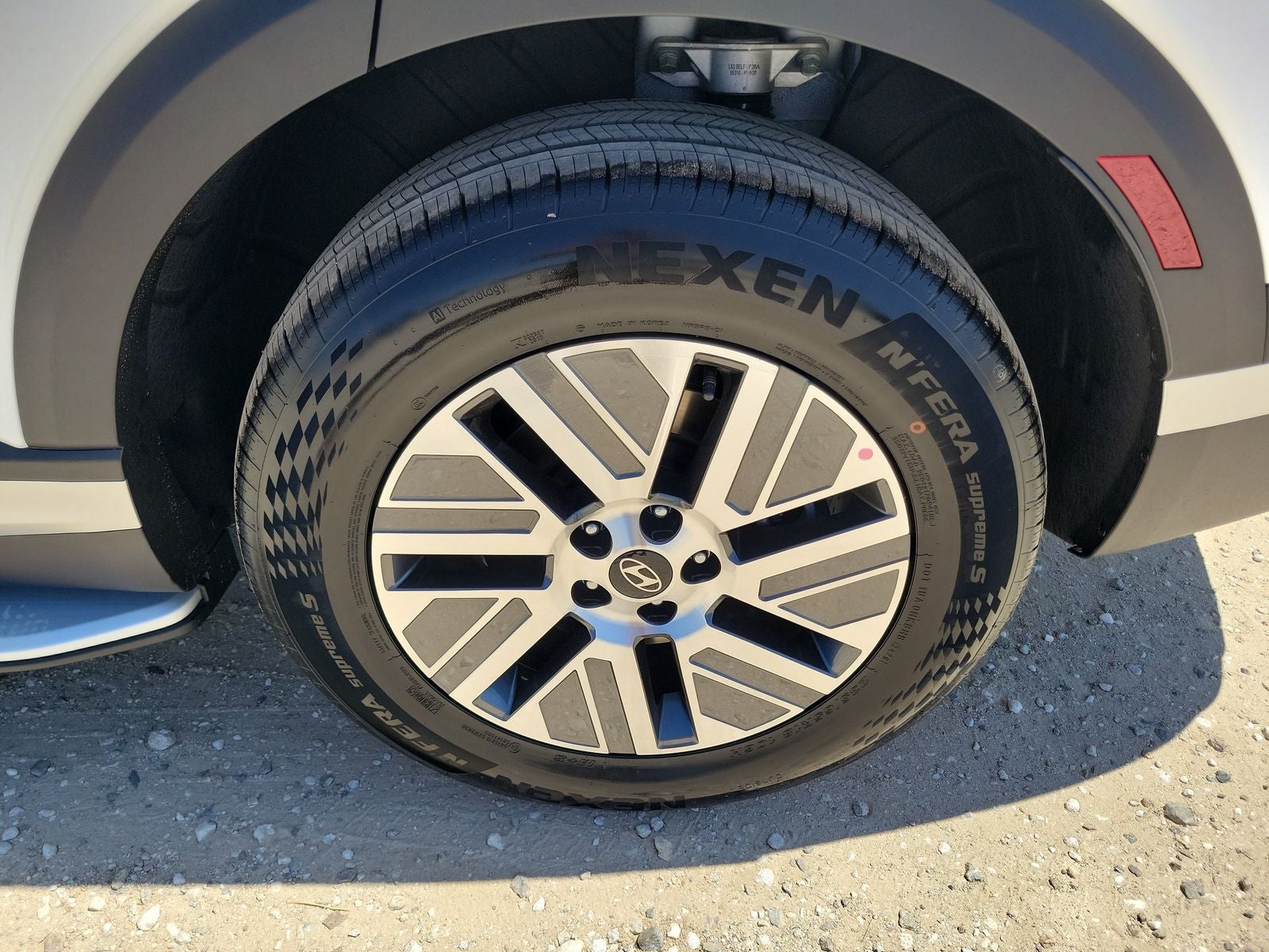 2027 Hyundai Palisade Hybrid Calligraphy 8 Passenger