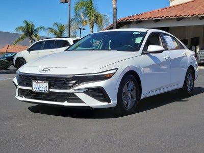 2025 Hyundai Elantra SE