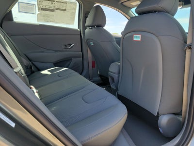2026 Hyundai Elantra SE