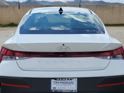 2026 Hyundai Elantra SE