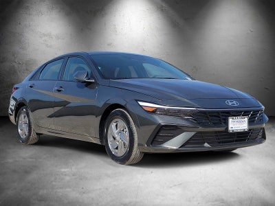2026 Hyundai Elantra SE