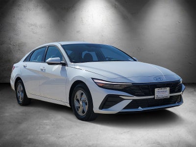 2026 Hyundai Elantra SE