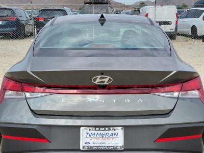 2026 Hyundai Elantra SE