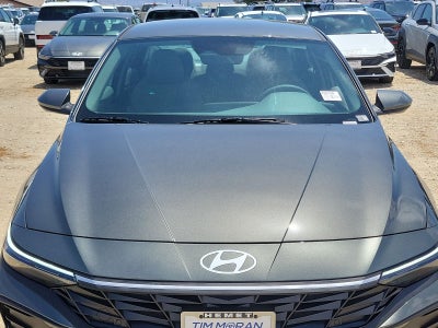 2026 Hyundai Elantra SE