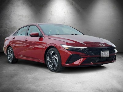 2025 Hyundai Elantra SEL Convenience