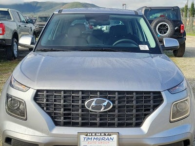 2026 Hyundai Venue SE