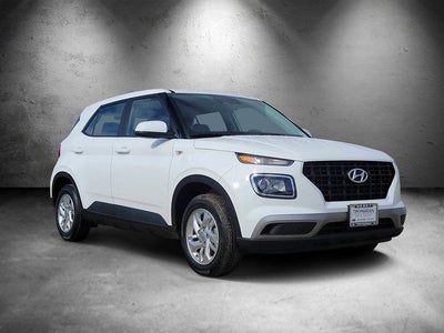 2026 Hyundai Venue SE