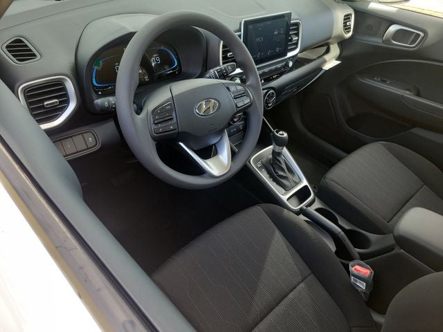 2026 Hyundai Venue SE