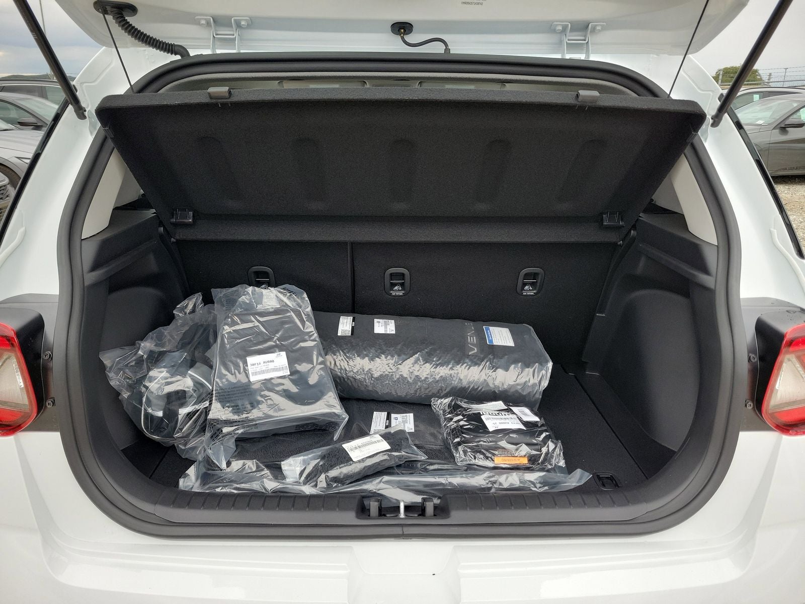 2026 Hyundai Venue SE