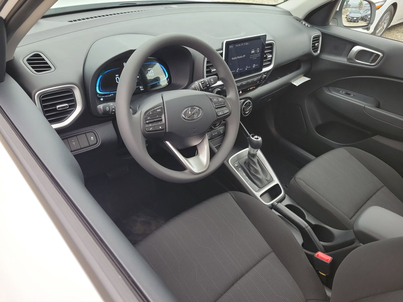 2026 Hyundai Venue SE