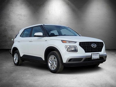 2026 Hyundai Venue SE
